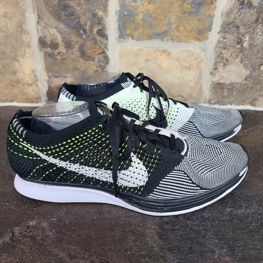 Nike 14 FlyKnit Racer Running Racing Shoes - Picture 4 of 10